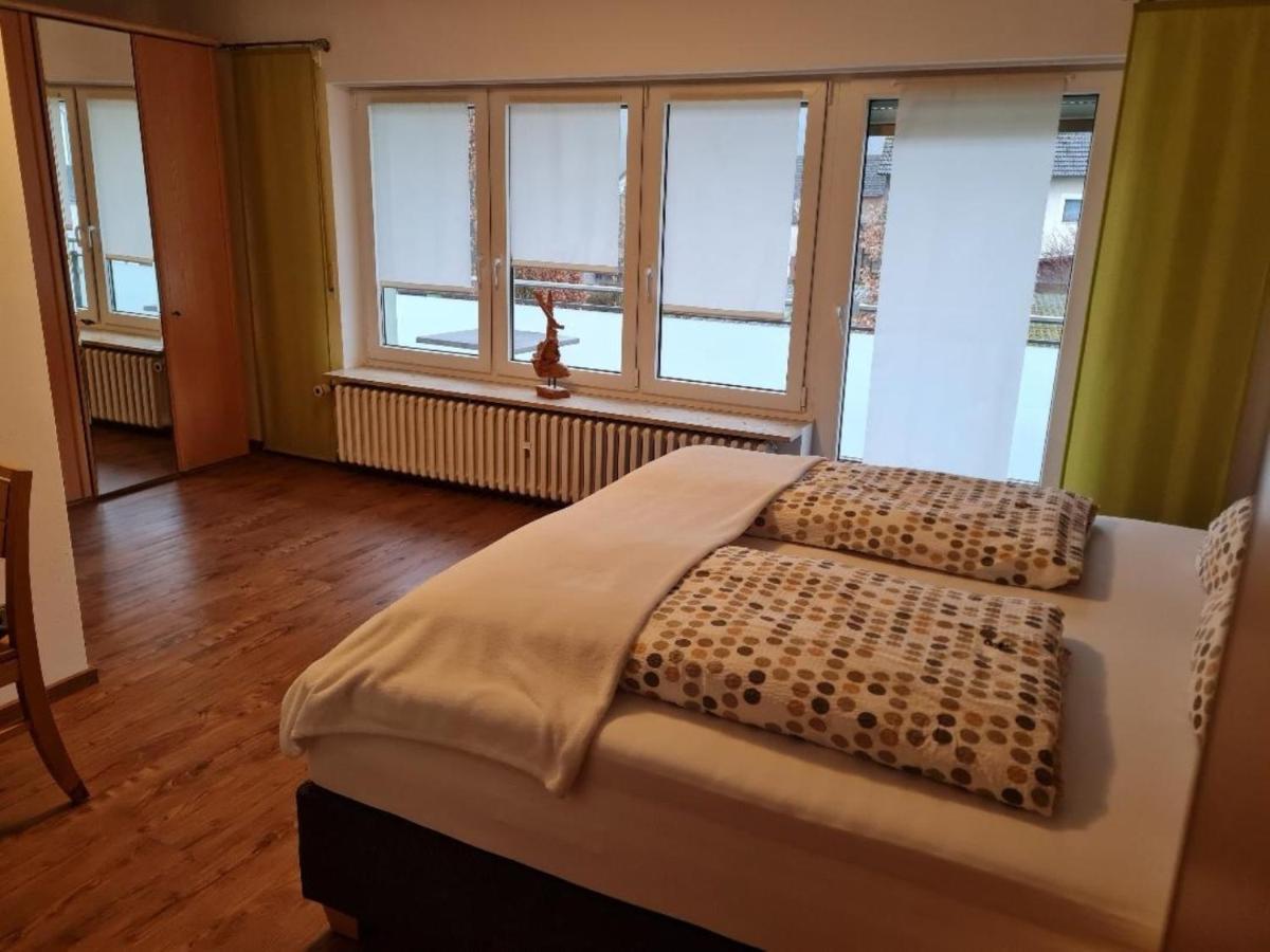 Gästehaus Lehr Kinding Exterior foto